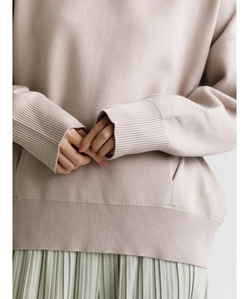 earth music&ecology（アースミュージックアンドエコロジー）の「スムースニットフーディ ＊（パーカー・レディース・ライトピンク/グレイッシュベージュ/ライトグリーン/アイボリー/ライトブラウン/ライトパープル・FREE）」の14枚目の写真