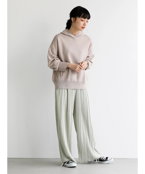earth music&ecology（アースミュージックアンドエコロジー）の「スムースニットフーディ ＊（パーカー・レディース・ライトピンク/グレイッシュベージュ/ライトグリーン/アイボリー/ライトブラウン/ライトパープル・FREE）」の17枚目の写真