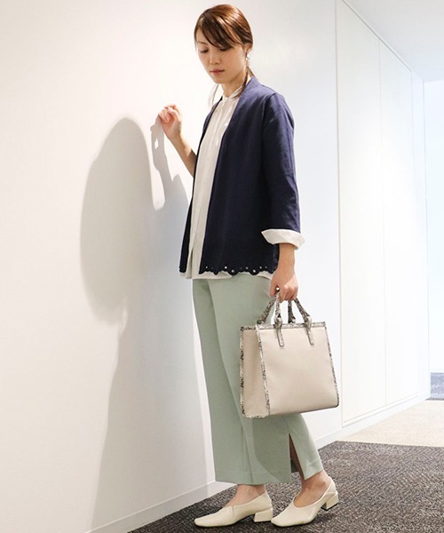 Comme Ca Mature(コムサマチュア)の「リネン カーデイガン(カーディガン/ボレロ・レディース・ネイビー/キナリ・MEDIUM/LARGE)」の7枚目の写真