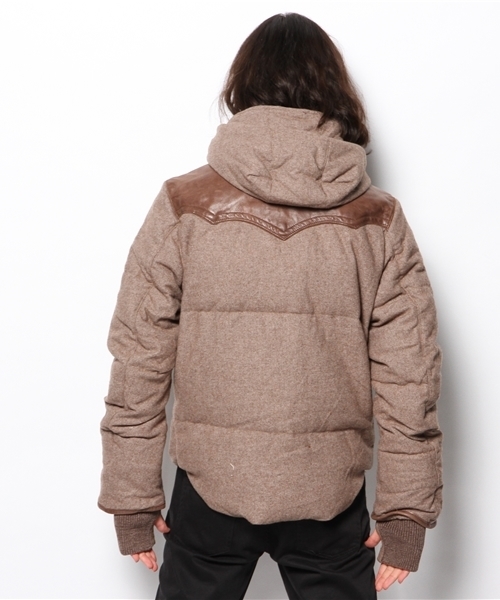 goa（ゴア）の「ツイードレザーヨークダウンジャケット（ダウンジャケット/コート・メンズ・モカ/ベージュ・1/2）」の5枚目の写真