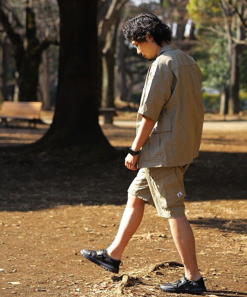 FREAK'S STORE（フリークスストア）の「WEB限定 CAPTAIN STAG×FREAK'S STORE/キャプテンスタッグ 別注 ファイヤープルーフ サイドポケット ギアシャツ/難燃/リップストップ（シャツ/ブラウス・メンズ・ブラック/ブラウン/グレイッシュベージュ/オリーブ・SMALL/MEDIUM/LARGE）」の17枚目の写真