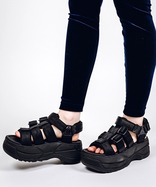 SHAKA(シャカ)の「NEO RALLY CHUNKY(サンダル・レディース・ブラック・4/6/8/5/7)」の4枚目の写真