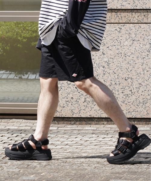 SHAKA(シャカ)の「NEO RALLY CHUNKY(サンダル・レディース・ブラック・4/6/8/5/7)」の14枚目の写真