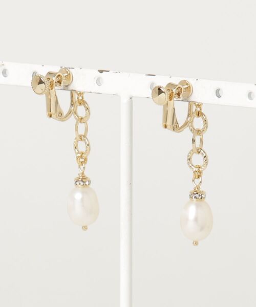 en イヤリング Bleu（ランバンオンブルー）のファッション LANVIN｜LANVIN en 淡水パール