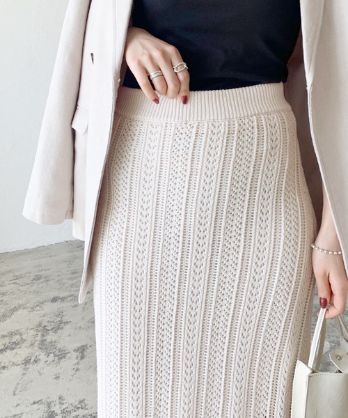 LIAN（リアン）の「透かし編みロングスカート（スカート・レディース・オフホワイト/ブルー/ブラック/イエロー/ベージュ・FREE）」の10枚目の写真