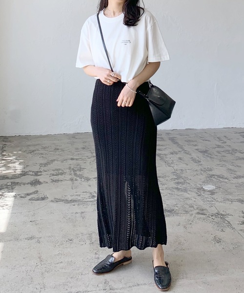 LIAN（リアン）の「透かし編みロングスカート（スカート・レディース・オフホワイト/ブルー/ブラック/イエロー/ベージュ・FREE）」の16枚目の写真