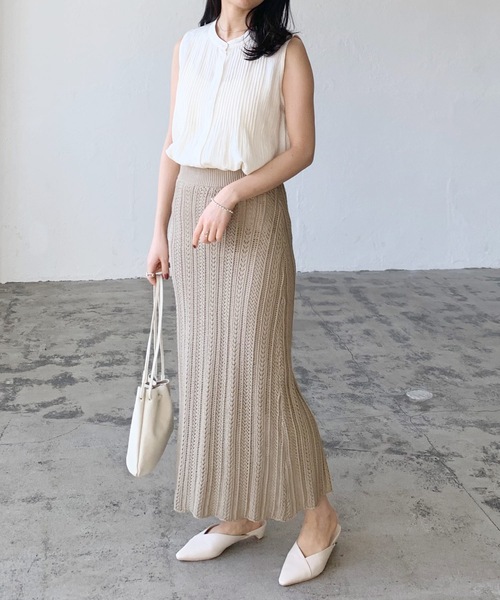 LIAN（リアン）の「透かし編みロングスカート（スカート・レディース・オフホワイト/ブルー/ブラック/イエロー/ベージュ・FREE）」の20枚目の写真