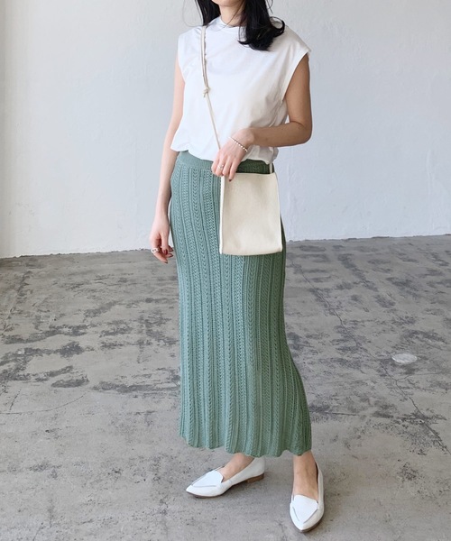 LIAN（リアン）の「透かし編みロングスカート（スカート・レディース・オフホワイト/ブルー/ブラック/イエロー/ベージュ・FREE）」の21枚目の写真