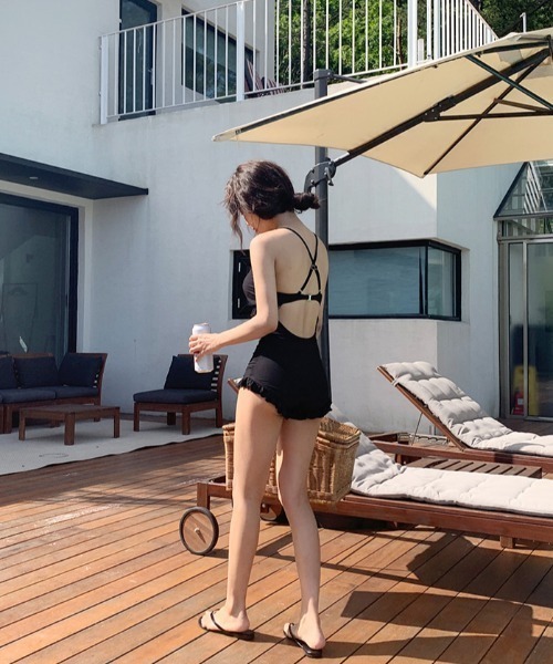 by muni:r（バイ ムニール）の「フリルムードのワンピース水着（水着・レディース・ブラック/グレー・FREE）」の10枚目の写真