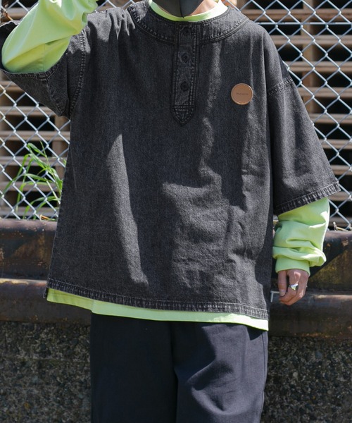 Perushu（ペルーシュ）の「レザーワッペンデニムベースボールシャツ（シャツ/ブラウス・メンズ・ブラック/サックスブルー・MEDIUM/LARGE）」の18枚目の写真