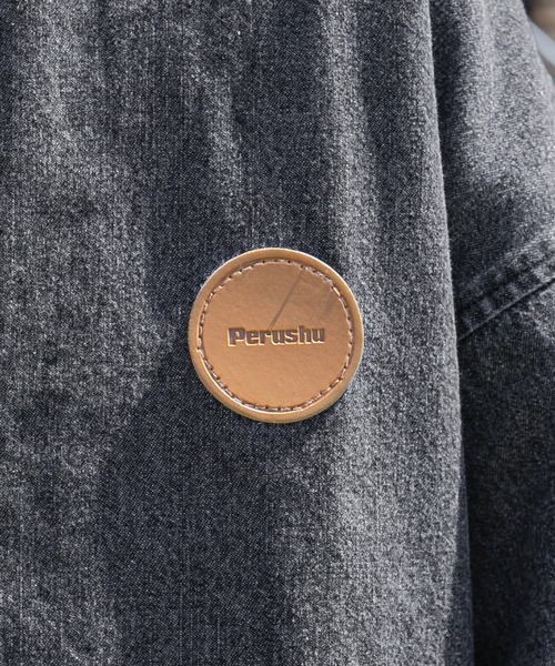 Perushu（ペルーシュ）の「レザーワッペンデニムベースボールシャツ（シャツ/ブラウス・メンズ・ブラック/サックスブルー・MEDIUM/LARGE）」の10枚目の写真