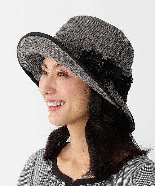 TO BE CHIC(トゥー ビー シック)の「UVレースリボン ハット(ハット・レディース・チャコールグレー/ベージュ・FREE)」の4枚目の写真
