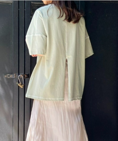 AZUL ENCANTO（アズールエンカント）の「配色ステッチチュニックTシャツ（Tシャツ/カットソー・レディース・グリーン/オフホワイト/ライトベージュ・FREE）」の3枚目の写真