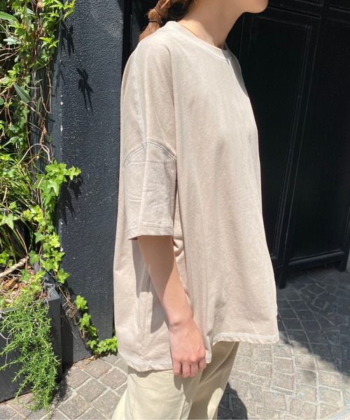 AZUL ENCANTO（アズールエンカント）の「配色ステッチチュニックTシャツ（Tシャツ/カットソー・レディース・グリーン/オフホワイト/ライトベージュ・FREE）」の11枚目の写真