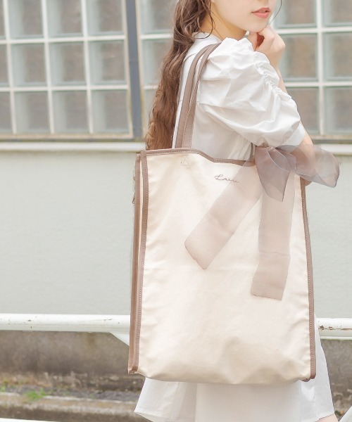 OLIVE des OLIVE（オリーブデオリーブ）の「【WEB限定】オーガンリボン付きパイピングトートバッグ（トートバッグ・レディース・ダークベージュ/ピンク/ブラック・FREE）」の3枚目の写真