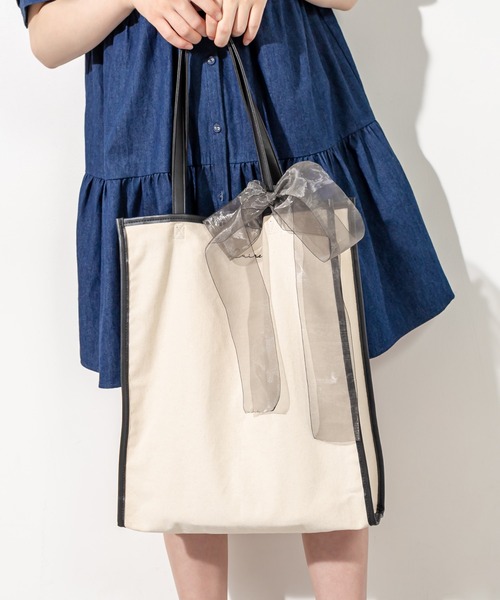 OLIVE des OLIVE（オリーブデオリーブ）の「【WEB限定】オーガンリボン付きパイピングトートバッグ（トートバッグ・レディース・ダークベージュ/ピンク/ブラック・FREE）」の5枚目の写真