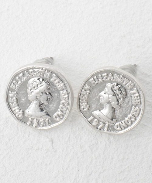 Jubilee（ジュビリー）の「肌に優しい軽量ピアス【日本製 ニッケルフリー】（ピアス（両耳用）・レディース・シルバー/シルバー系その他/シルバー系その他3/ゴールド系その他/ブルー/ゴールド系その他3/シルバー系その他4/シルバー系その他2/ゴールド/グレー/アイボリー/ピンク・FREE）」の6枚目の写真