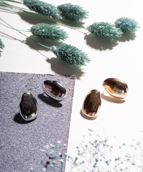 Jubilee（ジュビリー）の「肌に優しい軽量ピアス【日本製 ニッケルフリー】（ピアス（両耳用）・レディース・シルバー/シルバー系その他/シルバー系その他3/ゴールド系その他/ブルー/ゴールド系その他3/シルバー系その他4/シルバー系その他2/ゴールド/グレー/アイボリー/ピンク・FREE）」の15枚目の写真