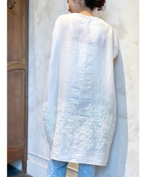 BEARDSLEY | 後ろ裾刺繍チュニック(ニット/セーター)