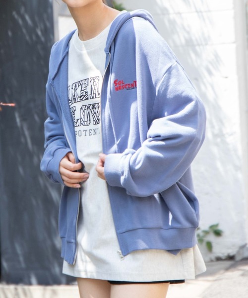 WEGO（ウィゴー）の「WEGO/ビッグシルエットジップパーカー（パーカー・レディース・ダークグリーン/ブルー/アイボリー/オートミール・FREE）」の4枚目の写真