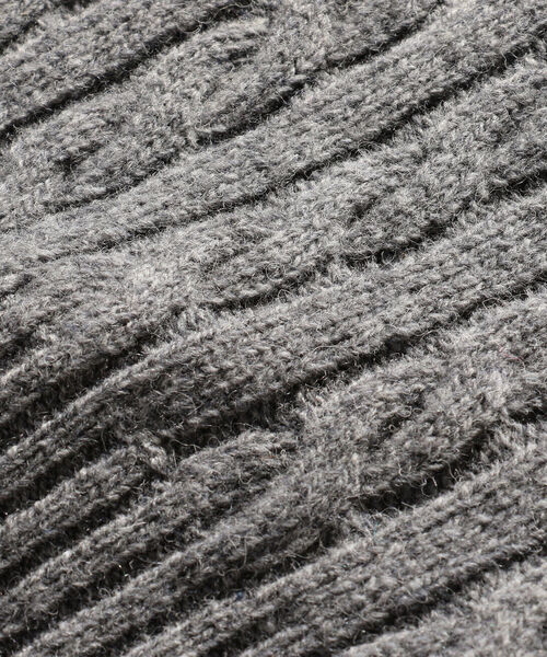 BEAMS PLUS（ビームスプラス）の「BEAMS PLUS / 5ゲージ ケーブル クルーネック ニット（ニット/セーター・メンズ・ホワイト/ブラック/ネイビー/ブラウン/グレー/オリーブ・SMALL/MEDIUM/LARGE/X-LARGE）」の21枚目の写真