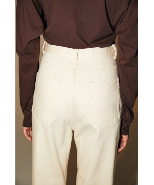 M_（エムアンダーバー）の「【M_】HW STRETCH STRAIGHT（デニムパンツ・レディース・アイボリー/ブラック・24inch/25inch/26inch/27inch）」の8枚目の写真