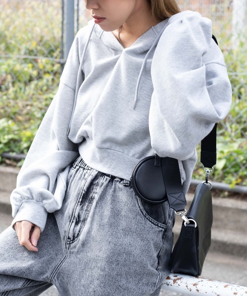 WEGO（ウィゴー）の「WEGO/キーネックカラープルパーカー（パーカー・レディース・ホワイト/パープル/オレンジ/オートミール/杢グレー/ピンク/ブラック/グリーン・SMALL/MEDIUM）」の4枚目の写真