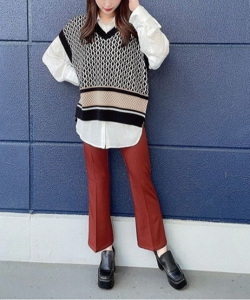 one way（ワンウェイ）の「【oneway】ディープカラースラックスパンツ（スラックス・レディース・ホワイト/パープル/ライトグリーン/ライトブラウン・S/M）」の3枚目の写真