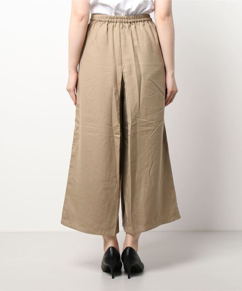 Samansa Mos2 blue(サマンサモスモスブルー)の「タックフレアパンツ(その他パンツ・レディース・ブラック/カーキ/ブラウン/ベージュ・フリ-)」の7枚目の写真