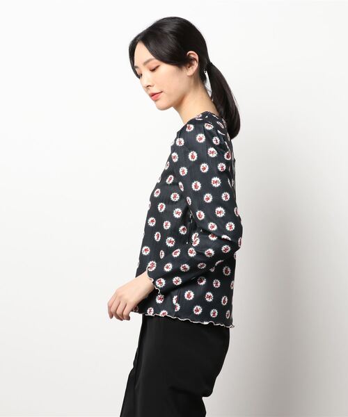 Hamble by Par Avion（ハンブルバイパラビオン）の「フラワーリブトップス（Tシャツ/カットソー・レディース・アイボリー/ブラック・ONESIZE）」の8枚目の写真