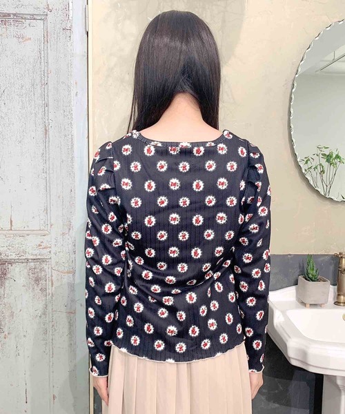 Hamble by Par Avion（ハンブルバイパラビオン）の「フラワーリブトップス（Tシャツ/カットソー・レディース・アイボリー/ブラック・ONESIZE）」の11枚目の写真