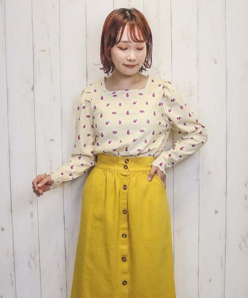 Hamble by Par Avion（ハンブルバイパラビオン）の「フラワーリブトップス（Tシャツ/カットソー・レディース・アイボリー/ブラック・ONESIZE）」の13枚目の写真