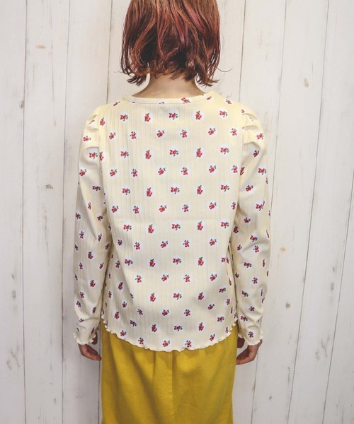 Hamble by Par Avion（ハンブルバイパラビオン）の「フラワーリブトップス（Tシャツ/カットソー・レディース・アイボリー/ブラック・ONESIZE）」の18枚目の写真