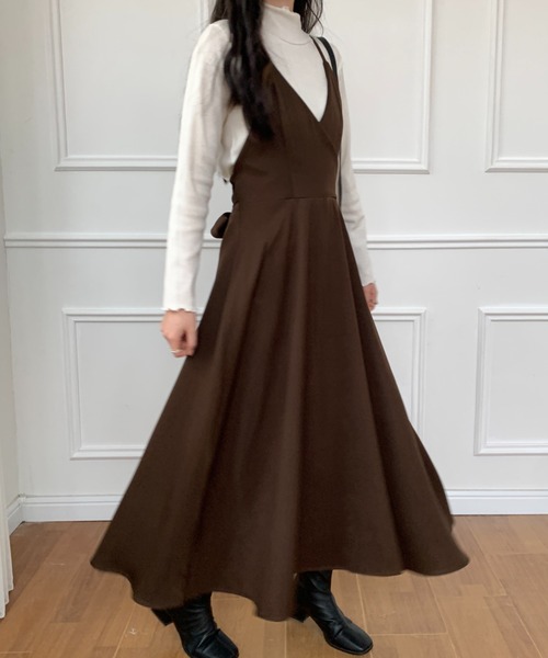 Diosfront(ディオスフロント)の「バックリボンAラインボリュームフレアワンピース(ワンピース・レディース・ブラック/カーキ/キャメル/ブルーグリーン/モカ/ダークブラウン/ダークグリーン/ベージュ/ブラウン・S/M/L)」の12枚目の写真