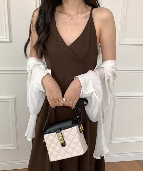 Diosfront（ディオスフロント）の「バックリボンAラインボリューム