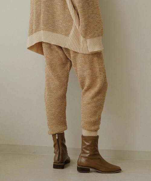 Bab（バブ）の「【WEB限定】ミックスジャガード編みジョガーパンツ（その他パンツ・レディース・チャコールグレー/ベージュ/モカ・FREE）」の3枚目の写真