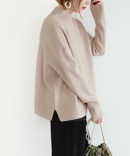 reca（レカ）の「ビッグシルエットタートルニットプルオーバー（ニット/セーター・レディース・オートミール/ベージュ/ブラック・M）」の6枚目の写真