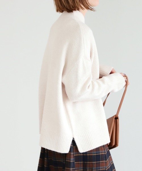 reca（レカ）の「ビッグシルエットタートルニットプルオーバー（ニット/セーター・レディース・オートミール/ベージュ/ブラック・M）」の20枚目の写真