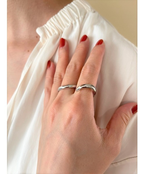 mou（モウ）の「アンユージュアルシェイプダブルフィンガーリング（リング・レディース・ゴールド/シルバー・FREE）」の3枚目の写真