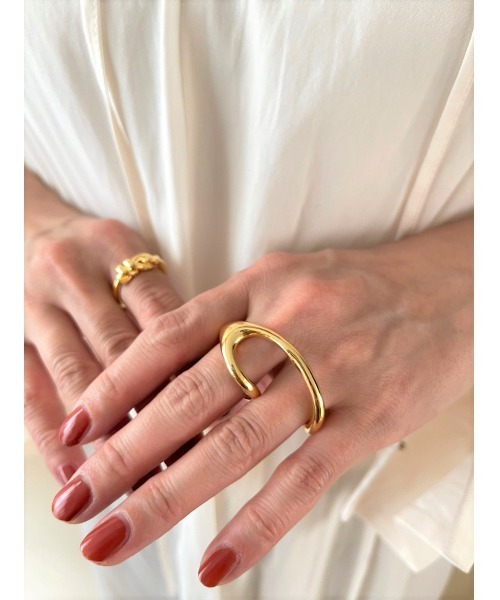 mou（モウ）の「アンユージュアルシェイプダブルフィンガーリング（リング・レディース・ゴールド/シルバー・FREE）」の14枚目の写真