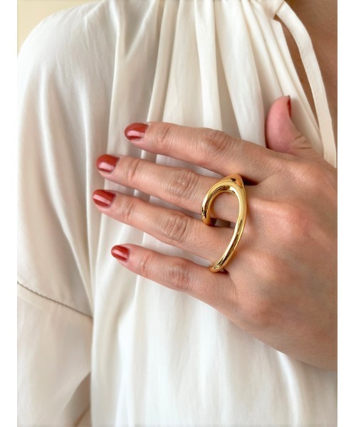 mou（モウ）の「アンユージュアルシェイプダブルフィンガーリング（リング・レディース・ゴールド/シルバー・FREE）」の4枚目の写真