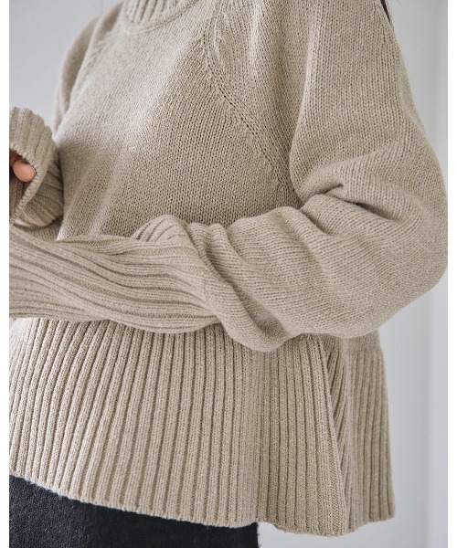 TODAYFUL（トゥデイフル）の「フリルヘムニット（ニット/セーター・レディース・チャコールグレー/ナチュラル・FREE）」の5枚目の写真