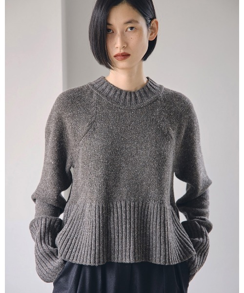 TODAYFUL（トゥデイフル）の「フリルヘムニット（ニット/セーター・レディース・チャコールグレー/ナチュラル・FREE）」の13枚目の写真