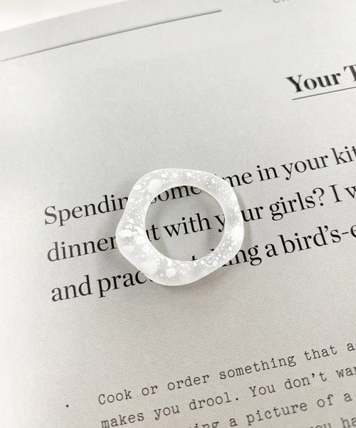 casita(RETRO GIRL)（カシータ）の「リング（リング・レディース・オフホワイト/クリア/ホワイト系その他/ピンク/ブルー・FREE）」の2枚目の写真