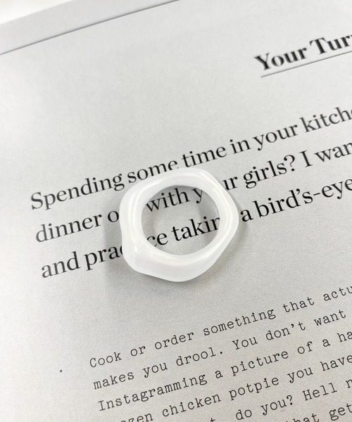 casita(RETRO GIRL)（カシータ）の「リング（リング・レディース・オフホワイト/クリア/ホワイト系その他/ピンク/ブルー・FREE）」の5枚目の写真