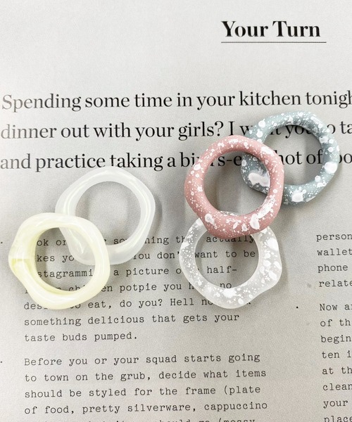 casita(RETRO GIRL)（カシータ）の「リング（リング・レディース・オフホワイト/クリア/ホワイト系その他/ピンク/ブルー・FREE）」の7枚目の写真