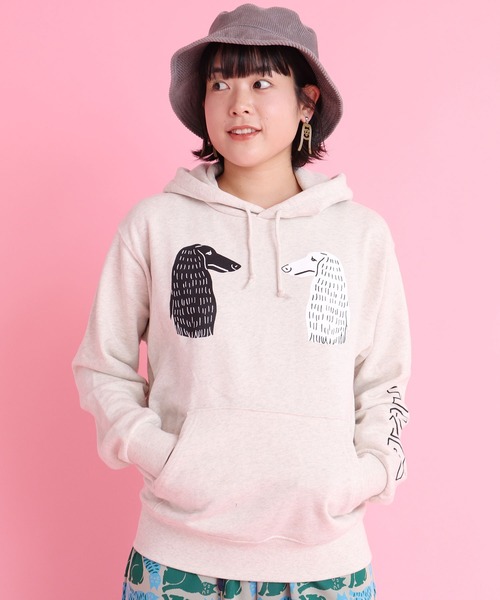 didizizi（ディディジジ）の「HOMEY　フーディ（パーカー・レディース・ベージュ/グリーン・FREE）」の4枚目の写真