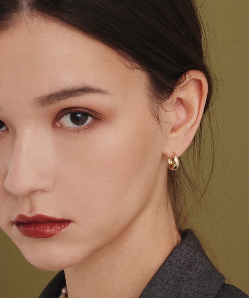 CENE(セネ)の「【CENE】セネ/ドロップフープピアス(ピアス(両耳用)・レディース・シルバー/ゴールド・FREE)」の5枚目の写真