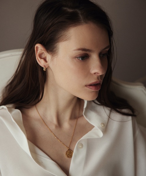 CENE(セネ)の「【CENE】セネ/ドロップフープピアス(ピアス(両耳用)・レディース・シルバー/ゴールド・FREE)」の18枚目の写真