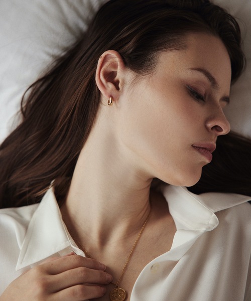 CENE(セネ)の「【CENE】セネ/ドロップフープピアス(ピアス(両耳用)・レディース・シルバー/ゴールド・FREE)」の17枚目の写真